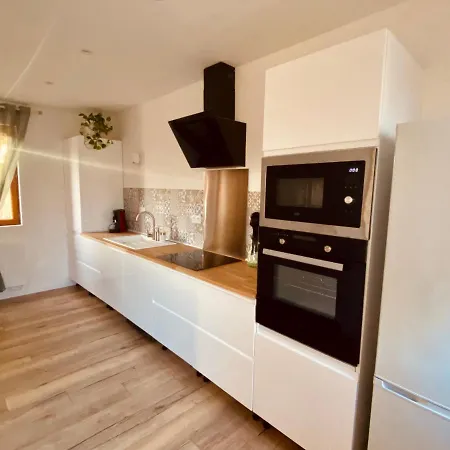 Holiday home Aux 3 Noyers *