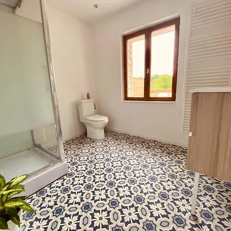 Holiday home Aux 3 Noyers Croissy-sur-Celle